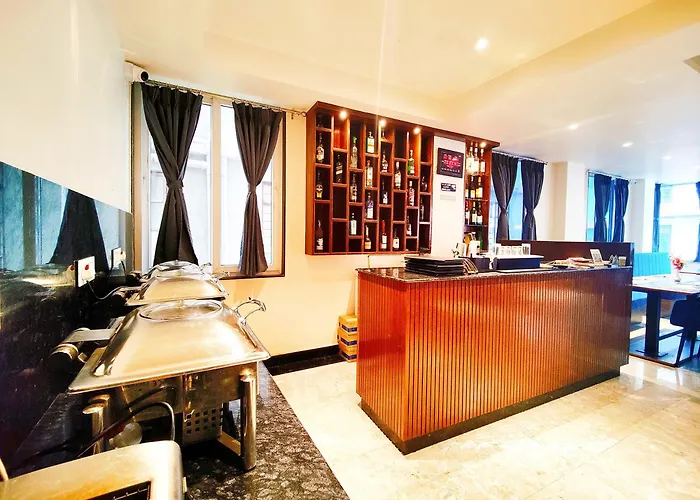 Dream Glory Hotel Restaurant And Bar