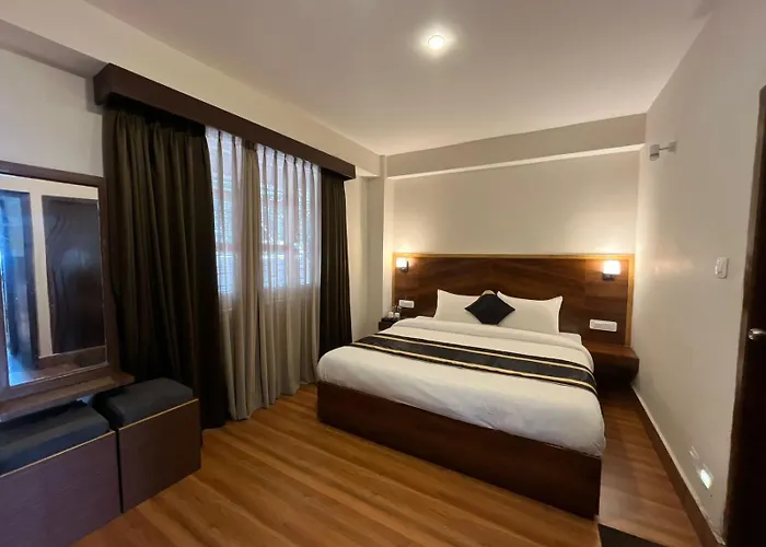 Hotel Freesia Stays