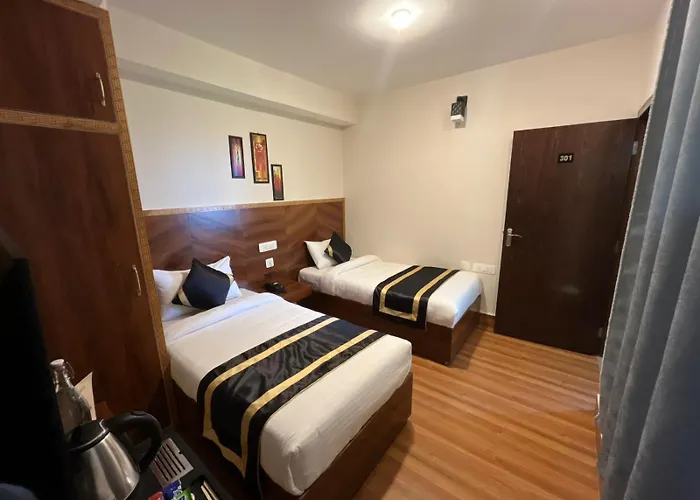 Hotel Freesia Stays